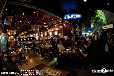 Seenspace Invasion ที่ร้าน Clouds, Fat'R Gut'z และ BREW Beers & Ciders — photo 48