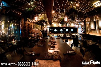Seenspace Invasion ที่ร้าน Clouds, Fat'R Gut'z และ BREW Beers & Ciders — photo 50