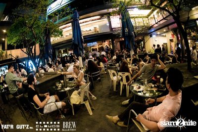 Seenspace Invasion ที่ร้าน Clouds, Fat'R Gut'z และ BREW Beers & Ciders — photo 52