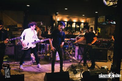 The Moon Light Loy Krathong Fest with Yokee Playboy at Roadsidedog — photo 10