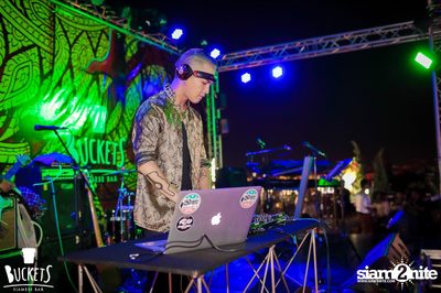 1st Anniversary Buckets Siamese Bar with Aof Pongsak — photo 54