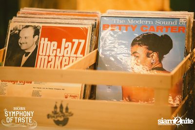 Swing Vintage Jazz | Loy Kratong ที่ ฮ็อปส์ คานาพายา — photo 73