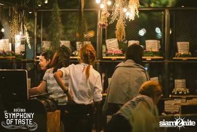 Swing Vintage Jazz | Loy Kratong ที่ ฮ็อปส์ คานาพายา — photo 140