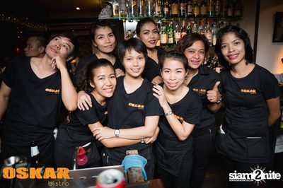 หนุ่ม-ทีโบน แสดงสดที่ ออสการ์ บิสโทร, สุขุมวิทซอย 11 — photo 86