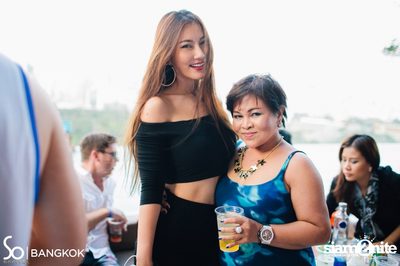 SO POOL PARTY ที่ เดอะ วอเทอร์ คลับ โรงแรมโซฟิเทล โซ — photo 7