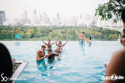 SO POOL PARTY ที่ เดอะ วอเทอร์ คลับ โรงแรมโซฟิเทล โซ — photo 36