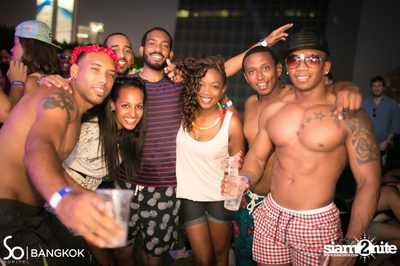 SO POOL PARTY ที่ เดอะ วอเทอร์ คลับ โรงแรมโซฟิเทล โซ — photo 76