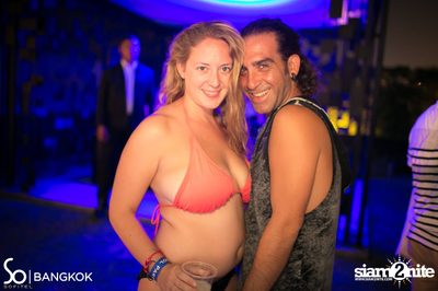 SO POOL PARTY ที่ เดอะ วอเทอร์ คลับ โรงแรมโซฟิเทล โซ — photo 86