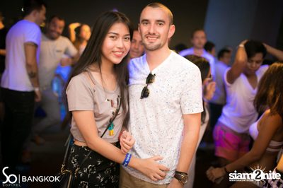 SO POOL PARTY ที่ เดอะ วอเทอร์ คลับ โรงแรมโซฟิเทล โซ — photo 115