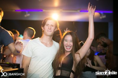 SO POOL PARTY ที่ เดอะ วอเทอร์ คลับ โรงแรมโซฟิเทล โซ — photo 134