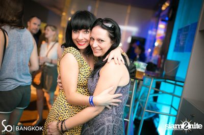 SO POOL PARTY ที่ เดอะ วอเทอร์ คลับ โรงแรมโซฟิเทล โซ — photo 176