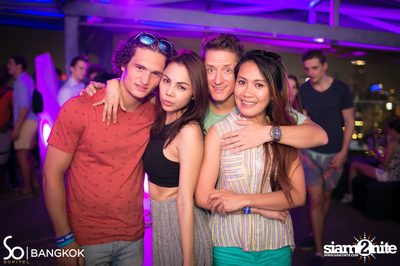 SO POOL PARTY ที่ เดอะ วอเทอร์ คลับ โรงแรมโซฟิเทล โซ — photo 189