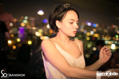 SO POOL PARTY ที่ เดอะ วอเทอร์ คลับ โรงแรมโซฟิเทล โซ — photo 219