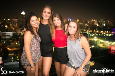 SO POOL PARTY ที่ เดอะ วอเทอร์ คลับ โรงแรมโซฟิเทล โซ — photo 224