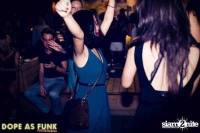 DOPE AS FUNK - Movember Rooftop Edition ที่ อะโบฟ อีเลฟเว่น — photo 8