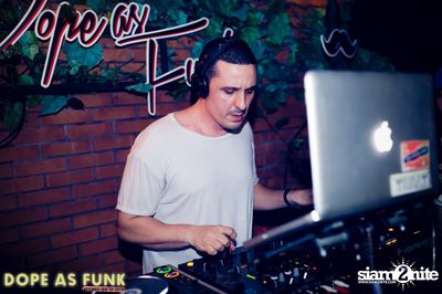 DOPE AS FUNK - Movember Rooftop Edition ที่ อะโบฟ อีเลฟเว่น — photo 12