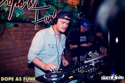 DOPE AS FUNK - Movember Rooftop Edition ที่ อะโบฟ อีเลฟเว่น — photo 72