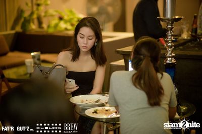 Seenspace Invasion ที่ร้าน Clouds, Fat'R Gut'z และ BREW Beers & Ciders — photo 18