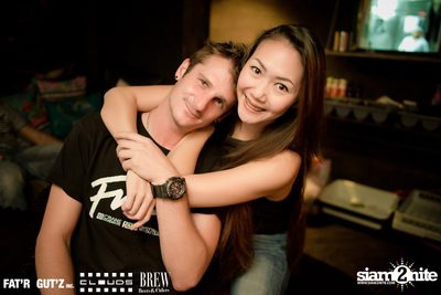 Seenspace Invasion ที่ร้าน Clouds, Fat'R Gut'z และ BREW Beers & Ciders — photo 38
