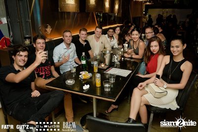 Seenspace Invasion ที่ร้าน Clouds, Fat'R Gut'z และ BREW Beers & Ciders — photo 78