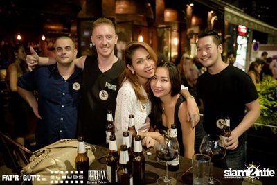Seenspace Invasion ที่ร้าน Clouds, Fat'R Gut'z และ BREW Beers & Ciders — photo 84