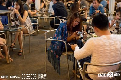 Seenspace Invasion ที่ร้าน Clouds, Fat'R Gut'z และ BREW Beers & Ciders — photo 4