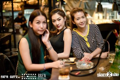 Seenspace Invasion ที่ร้าน Clouds, Fat'R Gut'z และ BREW Beers & Ciders — photo 19