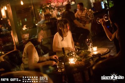 Seenspace Invasion ที่ร้าน Clouds, Fat'R Gut'z และ BREW Beers & Ciders — photo 20