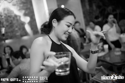 Seenspace Invasion ที่ร้าน Clouds, Fat'R Gut'z และ BREW Beers & Ciders — photo 60