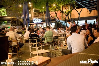 Seenspace Invasion ที่ร้าน Clouds, Fat'R Gut'z และ BREW Beers & Ciders — photo 66