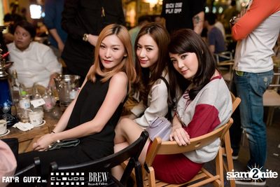 Seenspace Invasion ที่ร้าน Clouds, Fat'R Gut'z และ BREW Beers & Ciders — photo 79