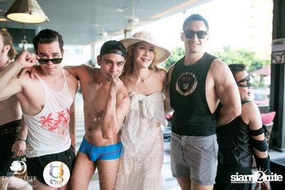 G-Spot Entertainment นำเสนอ Splash Out Pool Party ที่ ดับเบิลทรี บาย ฮิลตัน — photo 3