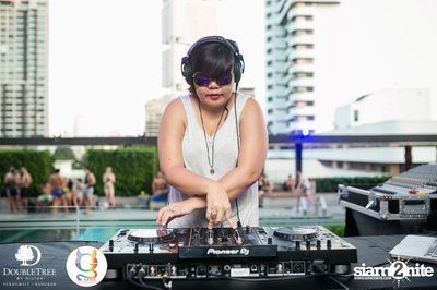 G-Spot Entertainment นำเสนอ Splash Out Pool Party ที่ ดับเบิลทรี บาย ฮิลตัน — photo 54