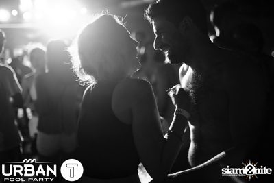 THAMMATAI นำเสนอ Urban Pool Party ที่ โซฟิเทล โซ — photo 54