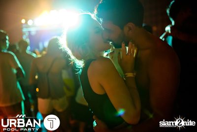 THAMMATAI นำเสนอ Urban Pool Party ที่ โซฟิเทล โซ — photo 55
