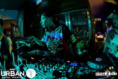 THAMMATAI นำเสนอ Urban Pool Party ที่ โซฟิเทล โซ — photo 107