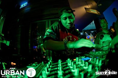THAMMATAI นำเสนอ Urban Pool Party ที่ โซฟิเทล โซ — photo 108
