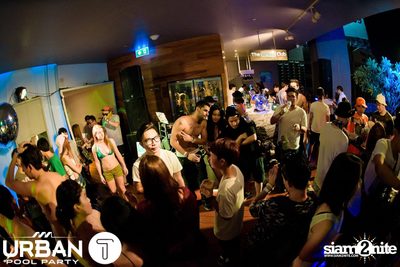 THAMMATAI นำเสนอ Urban Pool Party ที่ โซฟิเทล โซ — photo 117