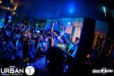 THAMMATAI นำเสนอ Urban Pool Party ที่ โซฟิเทล โซ — photo 120