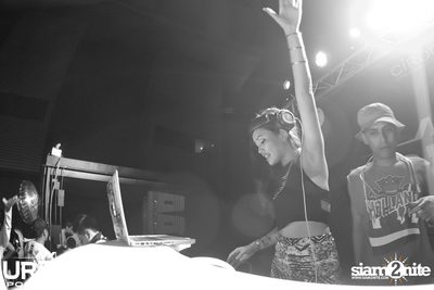 THAMMATAI นำเสนอ Urban Pool Party ที่ โซฟิเทล โซ — photo 128