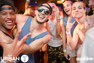 THAMMATAI นำเสนอ Urban Pool Party ที่ โซฟิเทล โซ — photo 192