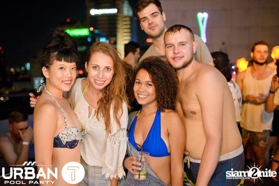 THAMMATAI นำเสนอ Urban Pool Party ที่ โซฟิเทล โซ — photo 203