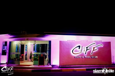 Singha presents Hang Over Pool Party at Cliff Pattaya — photo 1