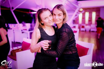 Singha presents Hang Over Pool Party at Cliff Pattaya — photo 5