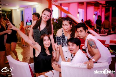 Singha presents Hang Over Pool Party at Cliff Pattaya — photo 7