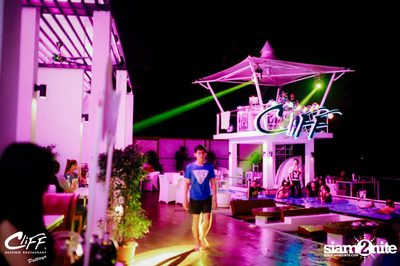 Singha presents Hang Over Pool Party at Cliff Pattaya — photo 37
