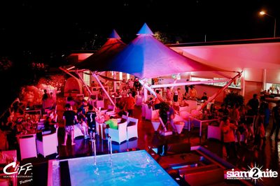 Singha presents Hang Over Pool Party at Cliff Pattaya — photo 71