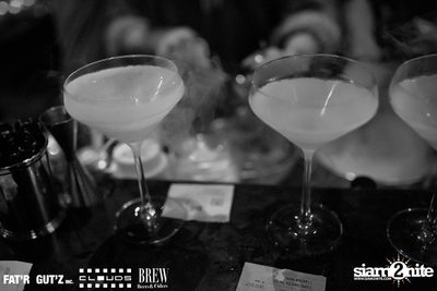Seenspace Invasion ที่ร้าน Clouds, Fat'R Gut'z และ BREW Beers & Ciders — photo 5
