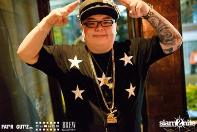 Seenspace Invasion ที่ร้าน Clouds, Fat'R Gut'z และ BREW Beers & Ciders — photo 7