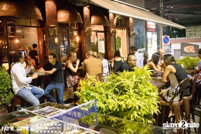 Seenspace Invasion ที่ร้าน Clouds, Fat'R Gut'z และ BREW Beers & Ciders — photo 19